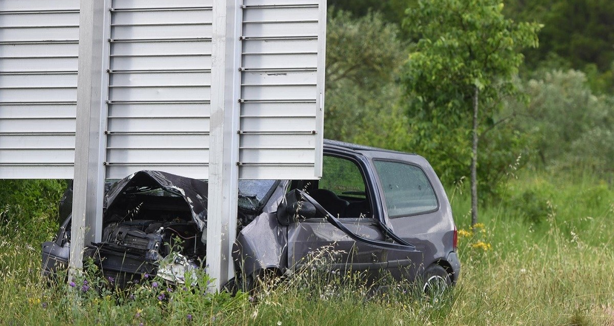 Tijekom vikenda četvero poginulih u prometu. Vozač kod Karlovca imao 4.2 promila