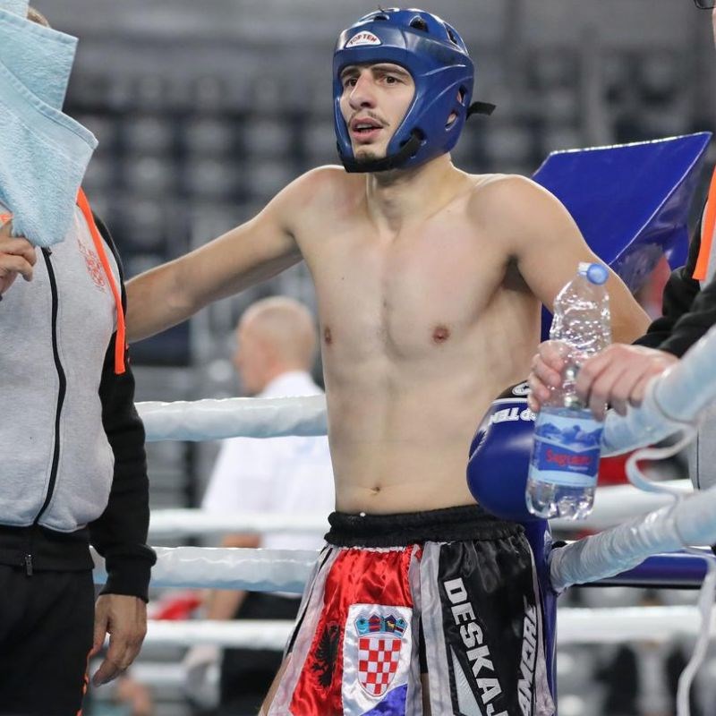 Splitski borac HDZ-ovom gradonačelniku: Faca si. Gurni malo naš sport, je*emu mater