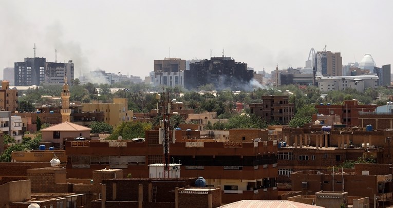 U Sudanu proglašeno primirje zbog Bajrama. Pucnjava u glavnom gradu se ipak nastavila
