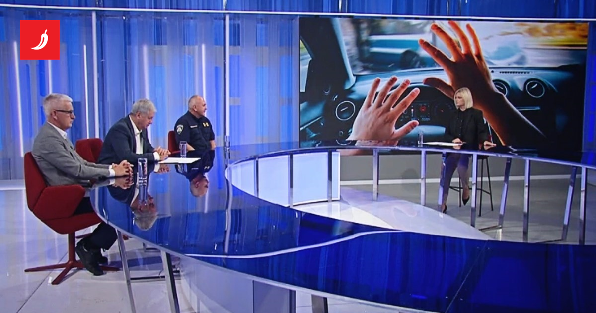 U Otvorenom o nesrećama: U Otvorenom o nesrećama: