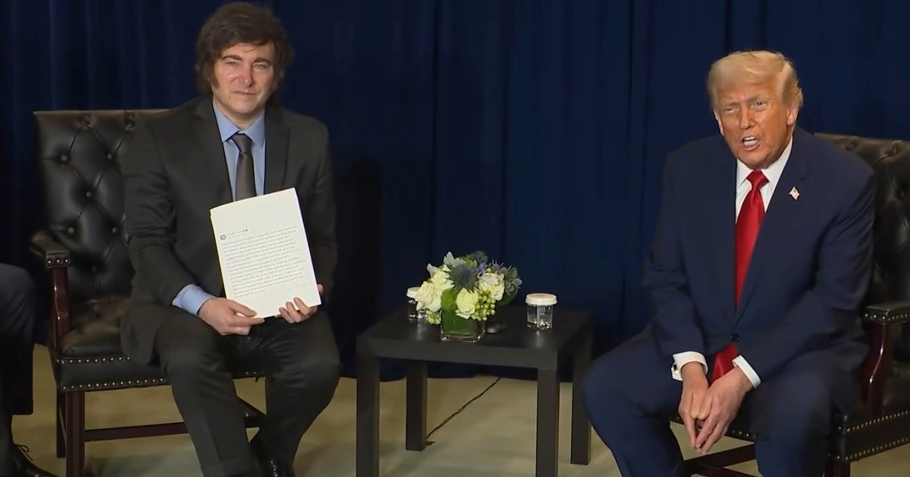 FT: Mileijevo argentinsko "čudo" završilo fijaskom. Spašavaju ga MMF i Trump