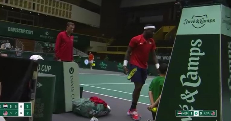 VIDEO Amerikanac divljao na Davis Cupu, sudac prekinuo meč