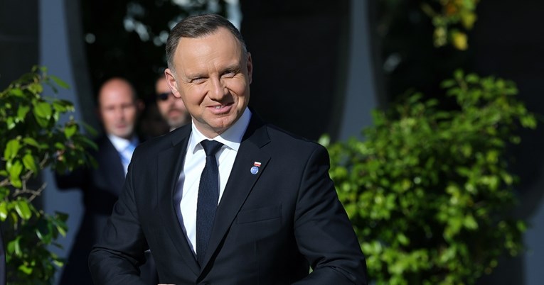 Večeras će se obratiti poljski predsjednik. Objavit će ime novog premijera