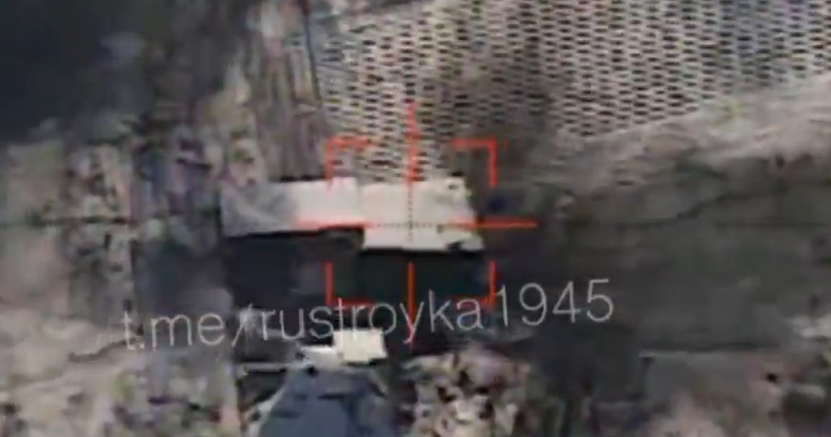 Sjevernokorejska specijalna raketna vozila kreću u borbu