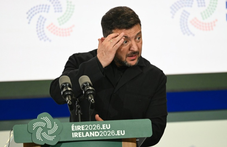 Ukrajina je ostala bez najvažnijeg oružja. Zelenski: "To je apsurdno"