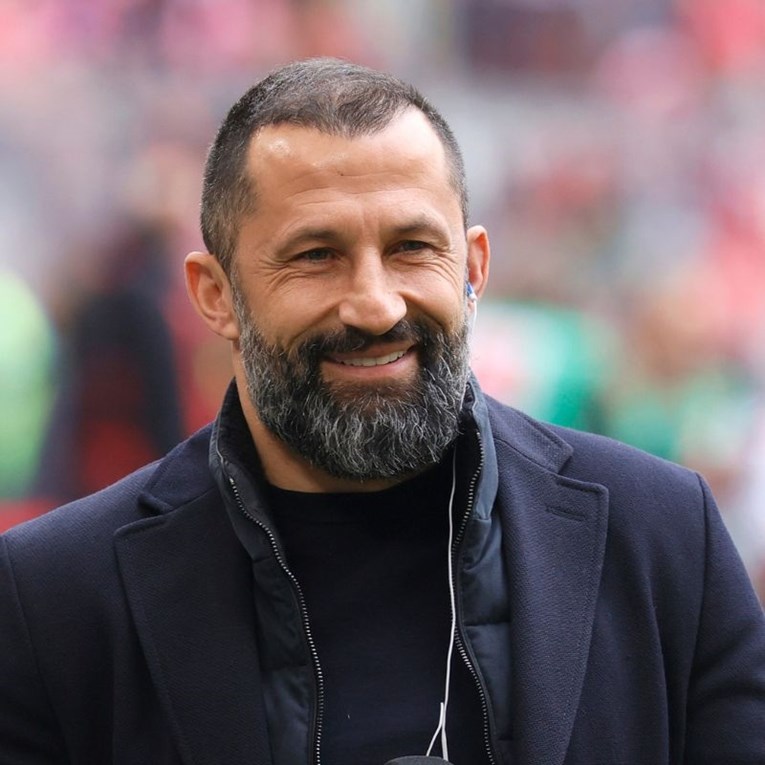 Salihamidžić neće biti sportski direktor Dinama. Postaje trener u Piqueovom projektu