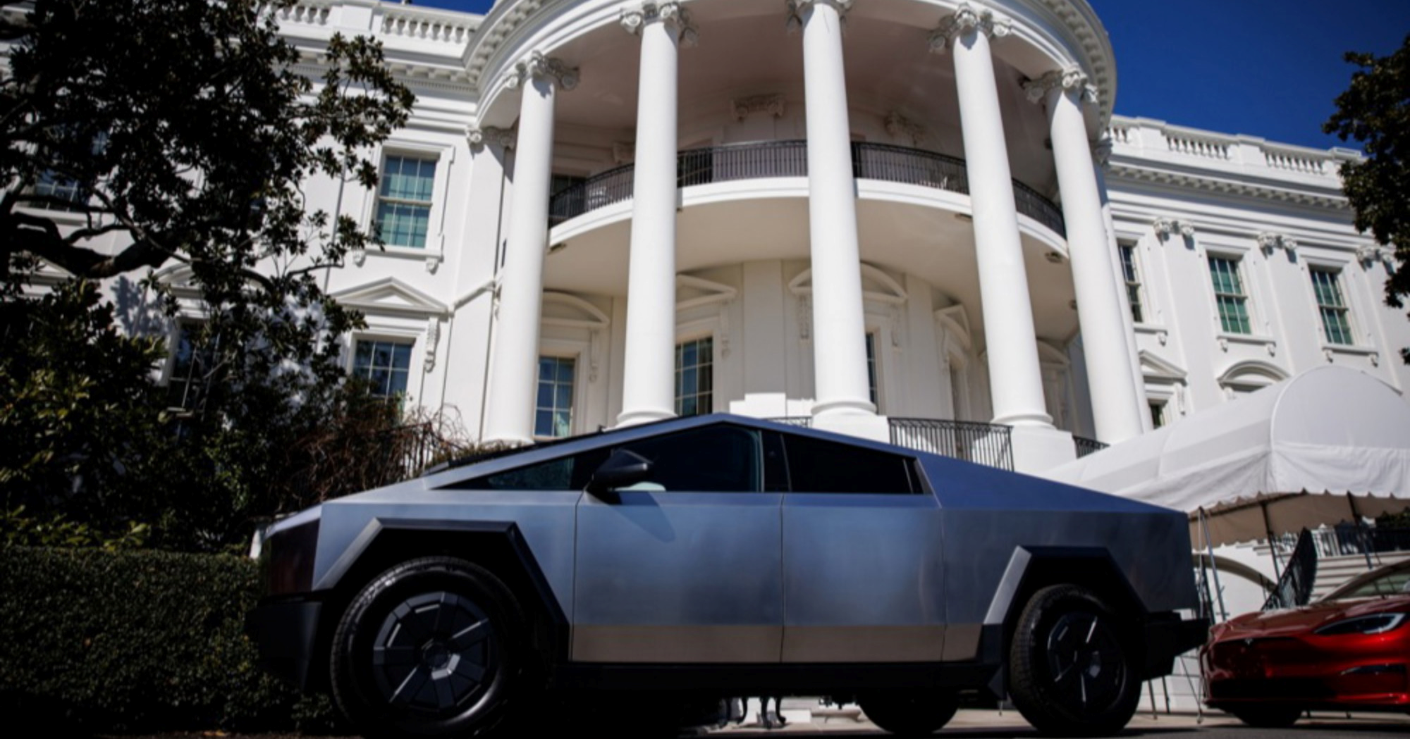 Drastičan pad prodaje Teslinog Cybertrucka u 2025. godini