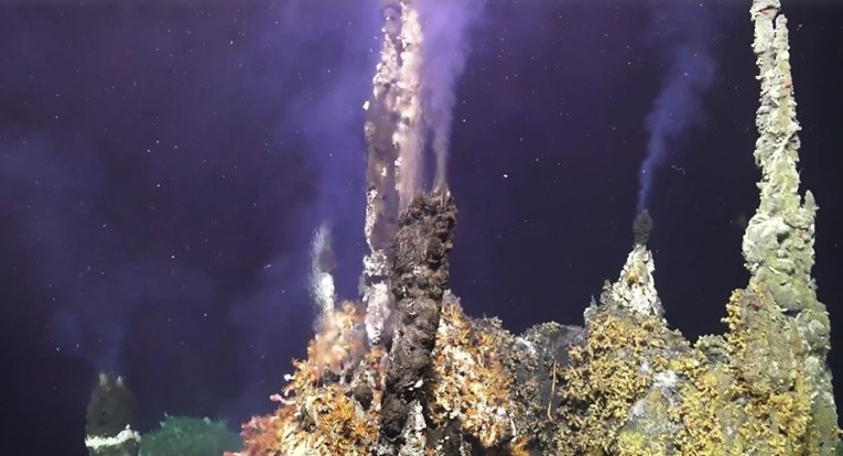 Uskoro će eruptirati veliki podmorski vulkan u SAD-u: "Moglo bi se dogoditi i sutra"