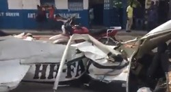 Na Haitiju mali avion pao na prometnu ulicu, poginulo najmanje šestero ljudi