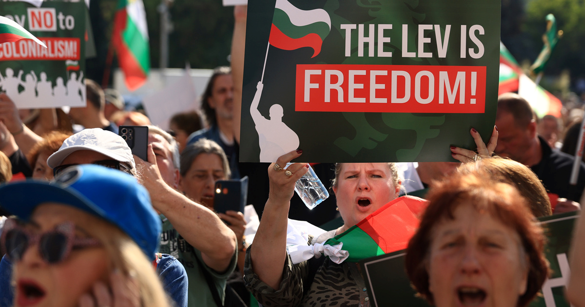 Bugarska uz mješavinu uzbuđenja, nepovjerenja i bijesa dočekuje euro