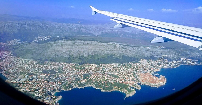 Žena nam se požalila da letovi od Dubrovnika do Zagreba kasne. CA: Ovo je razlog