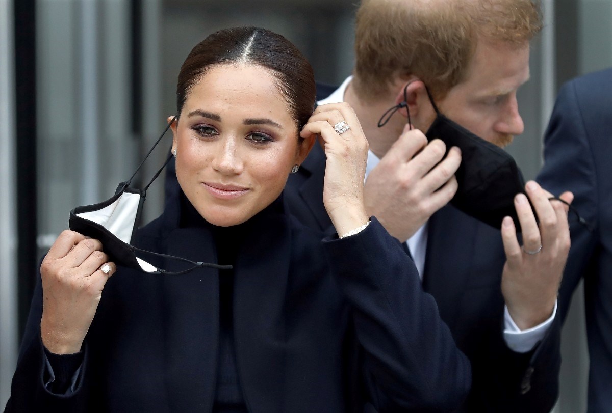 Otkriveno Kako Je Tekao Susret Harryja I Meghan S Obitelji, Charles Im ...