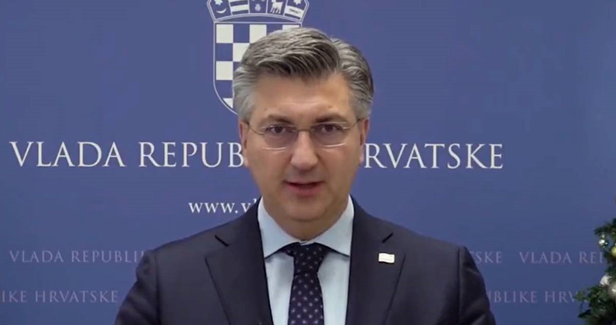 VIDEO Plenkovićeva čestitka za Božić: Prisjećamo se svih koji su nas napustili