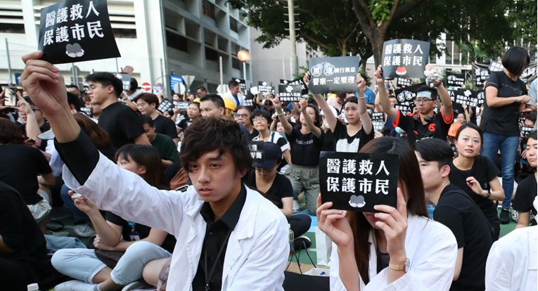 Hong Kong proglasio kontroverzni zakon, oštre kritike Europske unije i UN-a