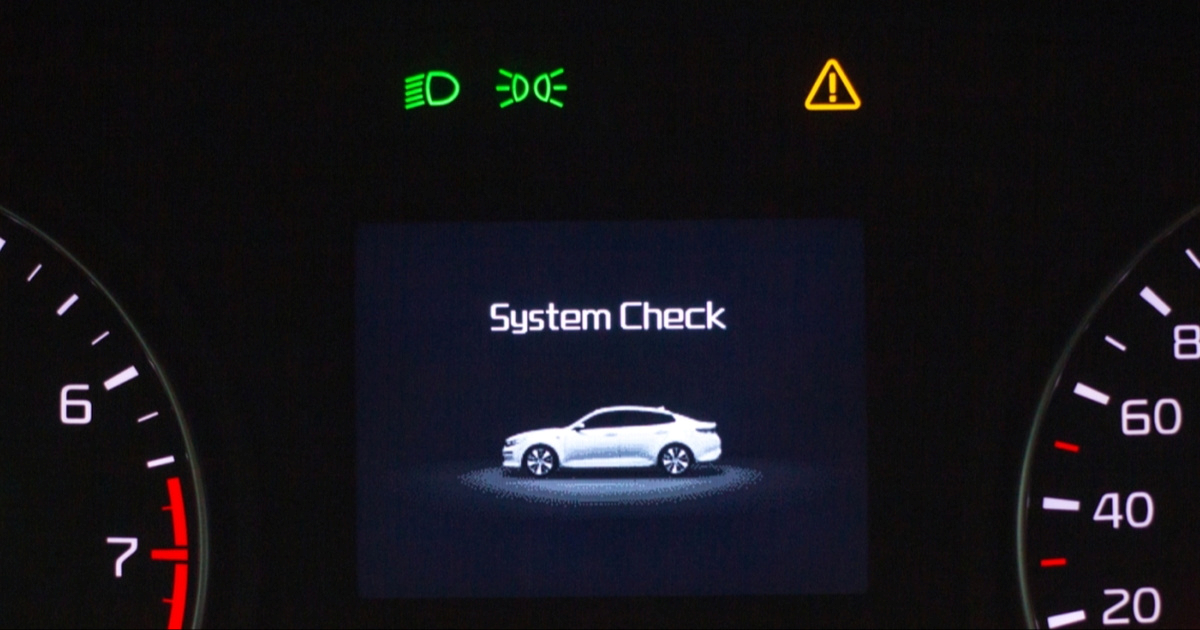 Šest znakova upozorenja u autu koje ne biste smjeli ignorirati