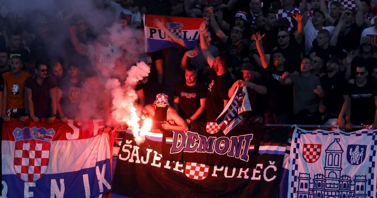 Hrvatsku su pratile stotine tisuća navijača i nabile HNS-u najveću kaznu na Euru