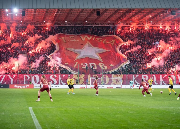 Poljski velikan predaje derbi zbog navijača. "Nogomet bez navijača nema budućnost"