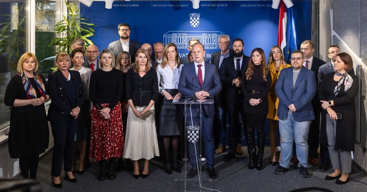 SDP-ovci napustili sabor, održali presicu: "Plenković je mecena koruptivnog režima"