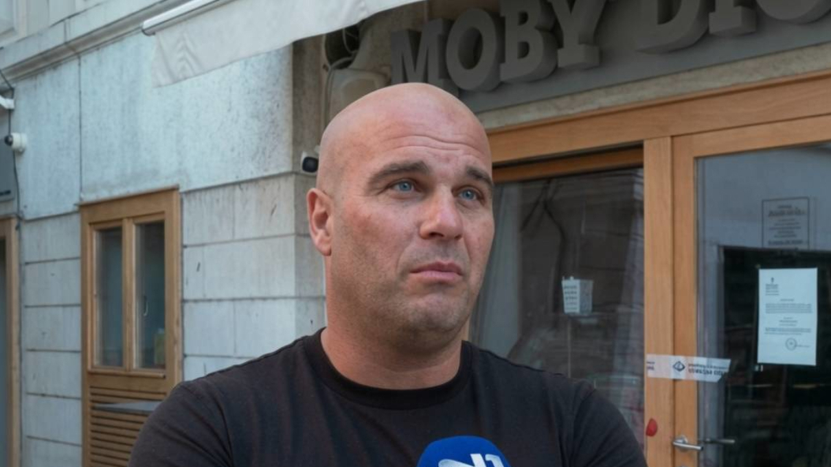 Uhićen vlasnik kafića koji je zatvorila Porezna