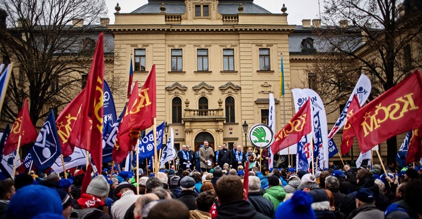 Prosvjedi u Pragu zbog prijedloga o povećanju dobi za odlazak u mirovinu na 68 godina