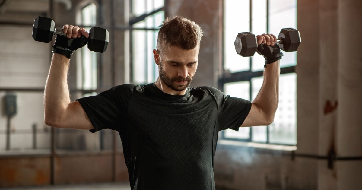 Treneri dijele tri vježbe s utezima koje mogu promijeniti izgled nakon 40. godine