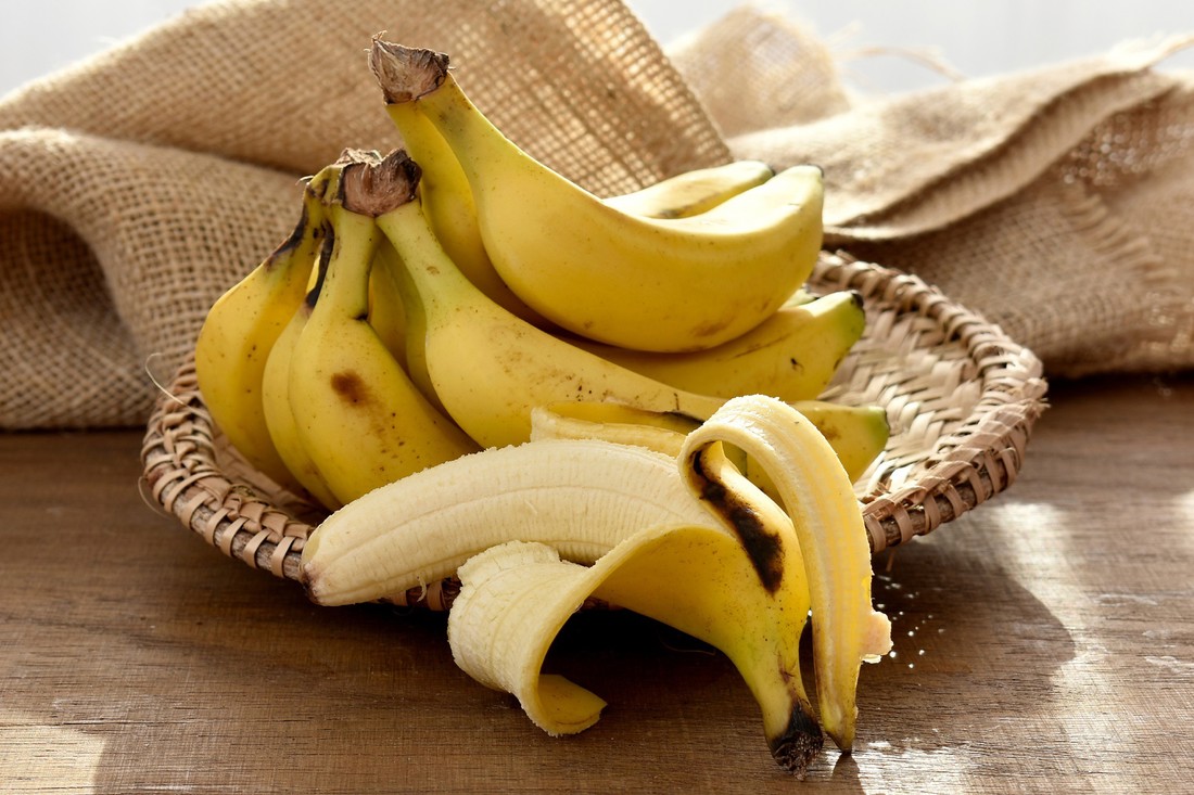 Banana je puna kalija, ali je li bolje jesti je ujutro ili navečer?