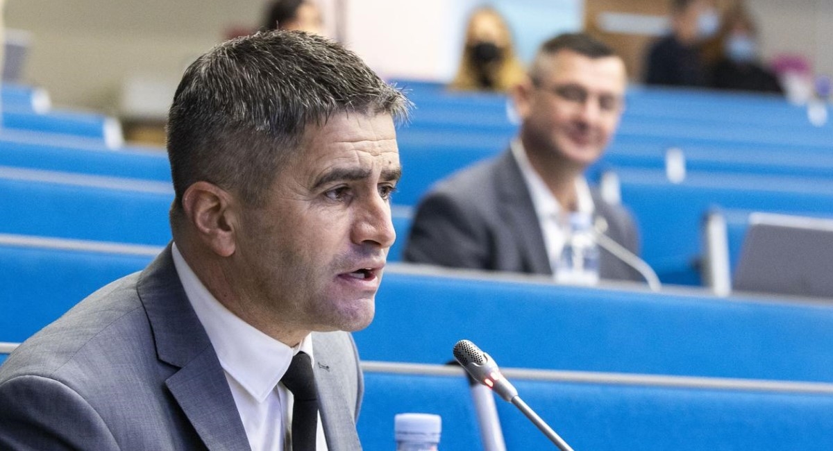 Mihanović: Ako Puljak i Ivošević daju ostavku, to će napraviti i 9 vijećnika HDZ-a