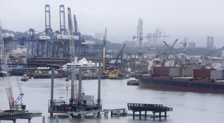 Panama razmatra promjenu upravljanja lukama uz Panamski kanal
