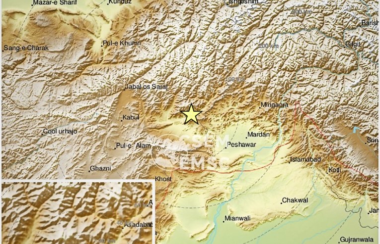 Osam poginulih u potresu u Afganistanu, strahuje se od dodatnih žrtava