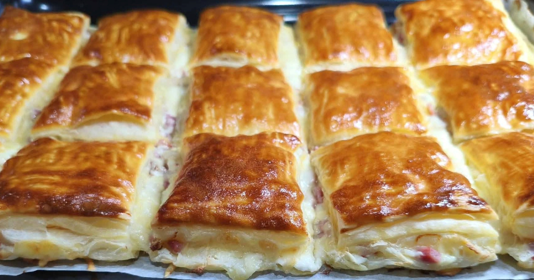 Lisnato tijesto punjeno sirom, šunkom i slaninom: "Okus je savršen", kaže čitateljica