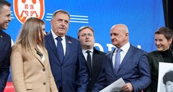 Dodik, dok iza njega stoji Ana Brnabić: "Ne želim u pedersku Europsku uniju"