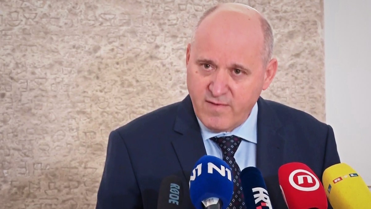 Bačić o akciji oporbe: Loša kopija saborske sjednice. Svela se na govor mržnje