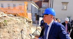 Bačić: Vlada nije položila ispit na izgradnji zamjenskih kuća