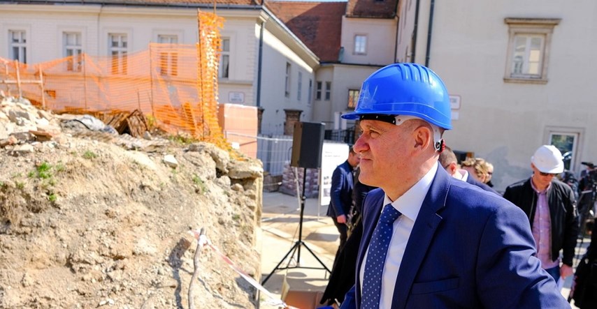 Bačić: Vlada nije položila ispit na izgradnji zamjenskih kuća