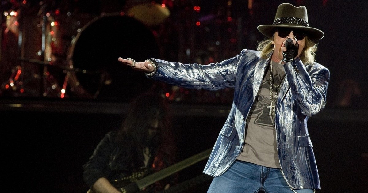 Axl Rose će prestati bacati mikrofon u publiku nakon navodne ozljede