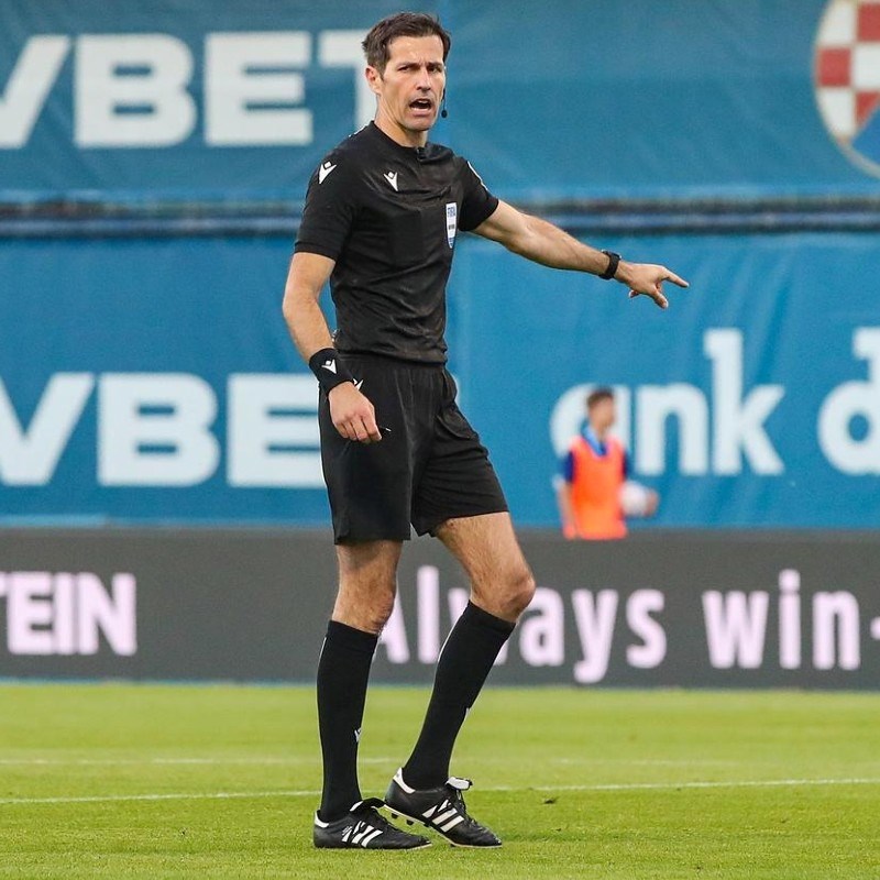 Strukan je prekršio VAR protokol kod penala za Dinamo protiv Lokomotive