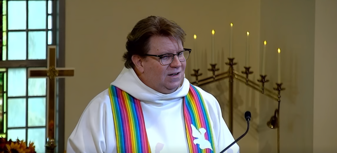 Pastorica iznenadila na propovijedi: "Prestajem se pretvarati da sam muškarac"