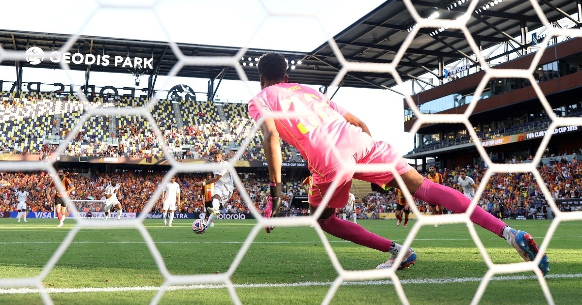 Pogledajte dramu na klupskom SP-u. LA promašio penal u 100. minuti i ispao