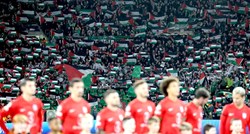 Tisuće palestinskih zastava na tribinama kultnog stadiona na utakmici Lige prvaka