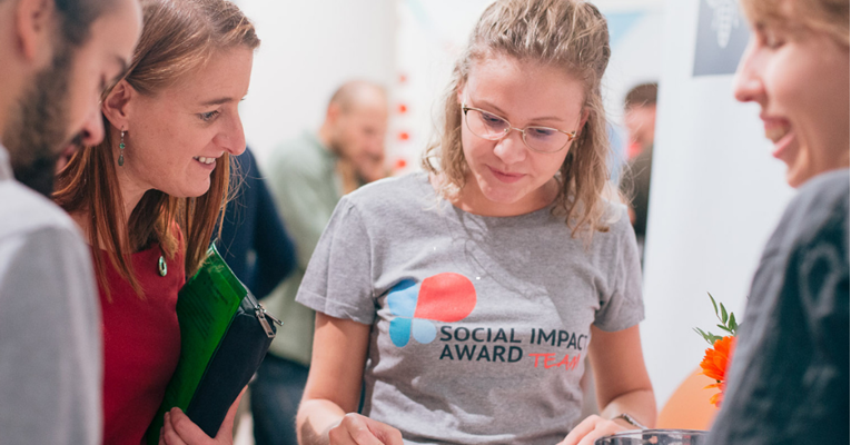 Imaš poduzetničku ideju? Prijavi je na Social Impact Award i otputuj u Prag