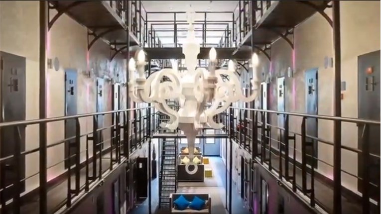 Biste li dali 300 kuna za spavanje na ovakvom mjestu?