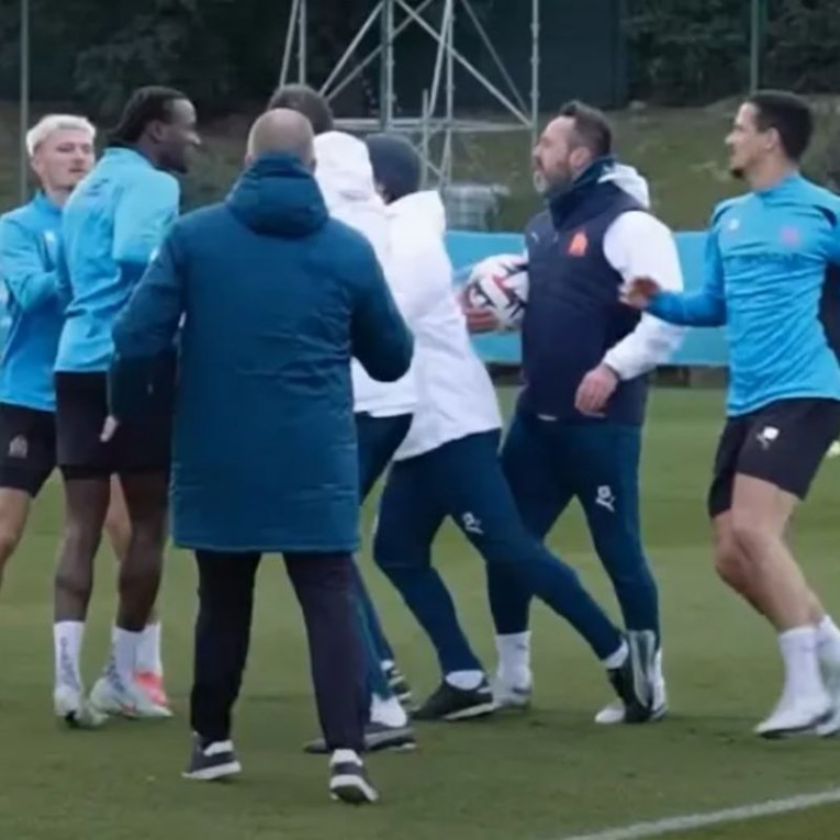 VIDEO De Zerbi poludio na igrača od 15 milijuna eura na treningu: "Zovi agenta"