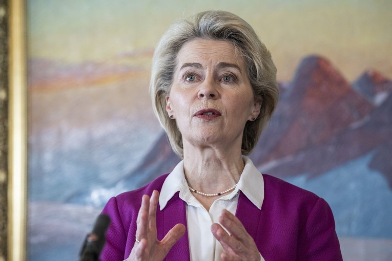 Von der Leyen jača partnerstvo s Grenlandom. "Trump stalno šalje razglednice"