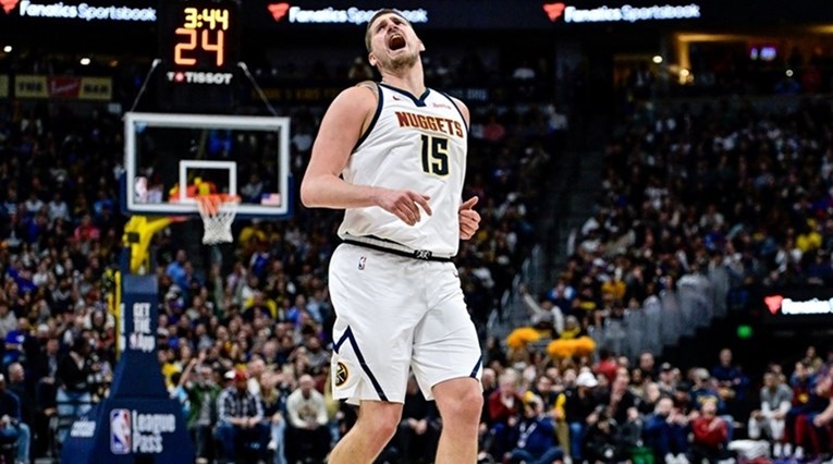 VIDEO Jokić je postigao 61 poen. Ovakvu partiju zadnji je odigrao Jordan