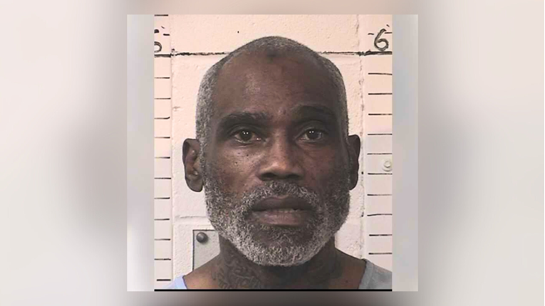 Amerikanac već osuđen na četiri doživotne ubio svoju ženu tijekom posjeta u zatvoru