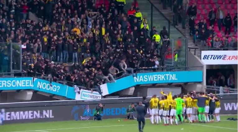 VIDEO Navijači i igrači u Nizozemskoj skupa slavili, a onda se urušila tribina