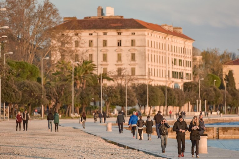 Zadar ima jednog novooboljelog, trećina oboljelih je bila bez simptoma