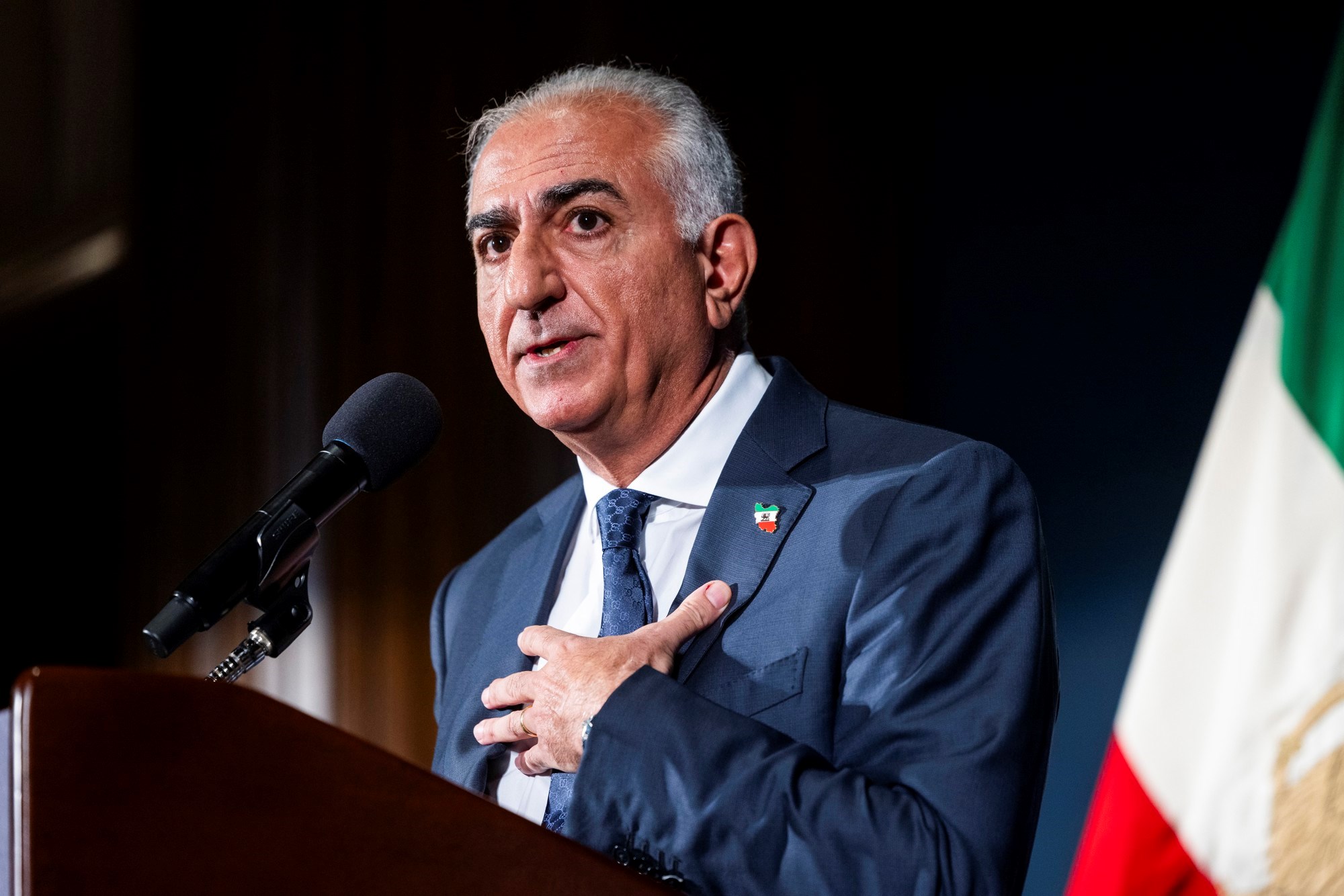 Sin iranskog šaha postavio šest zahtjeva svijetu: "Islamska Republika će pasti"