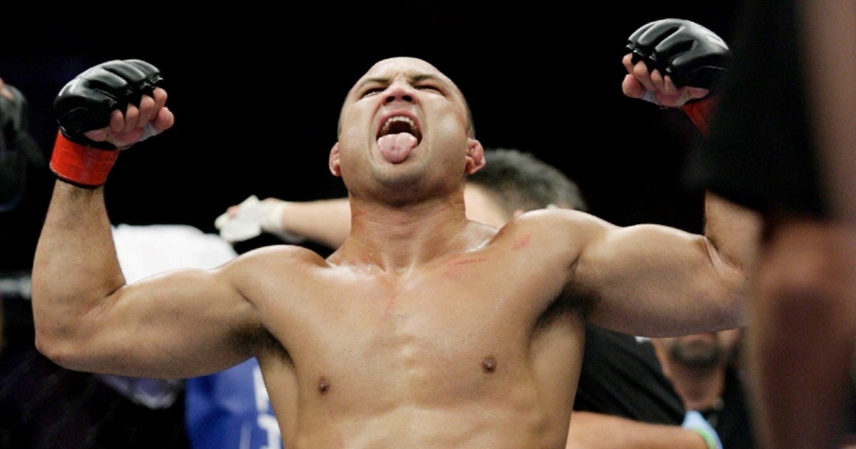 Bivši UFC-ov prvak uhićen treći put u šest dana. Mora ići na psihijatrijsko liječenje