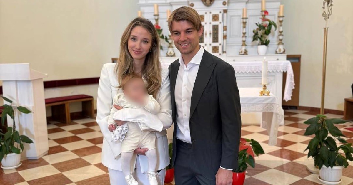 Borna Sosa objavio fotke s krštenja sina, otkriveno i dječakovo ime